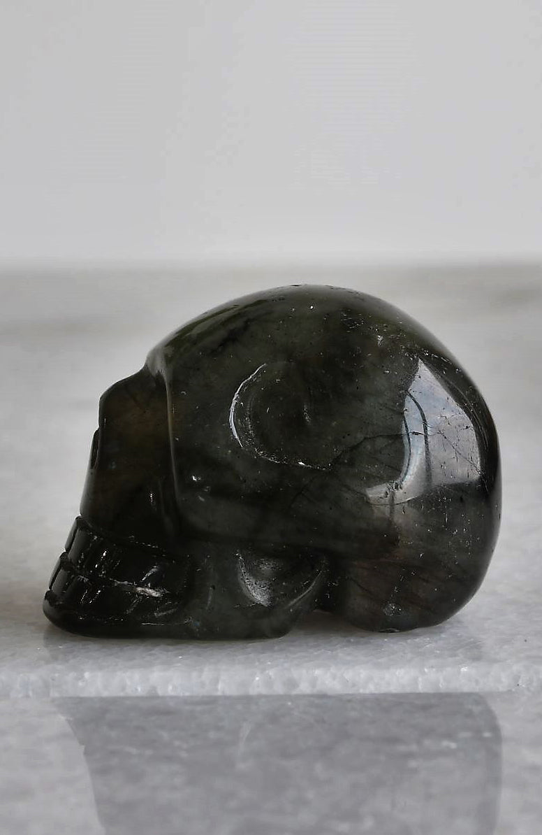Labradorite Skull AA 40mm